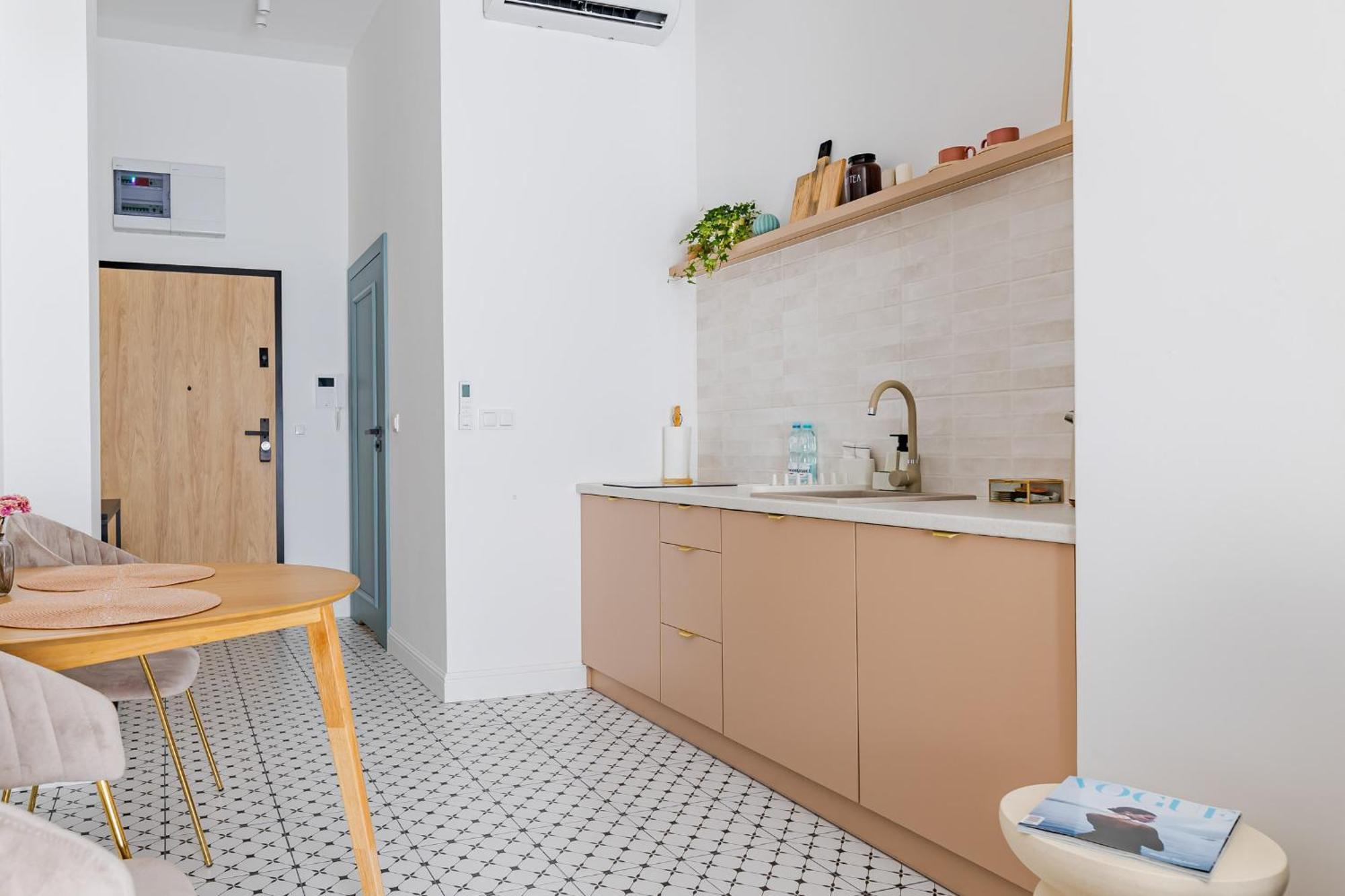 Roosevelta Apartment *