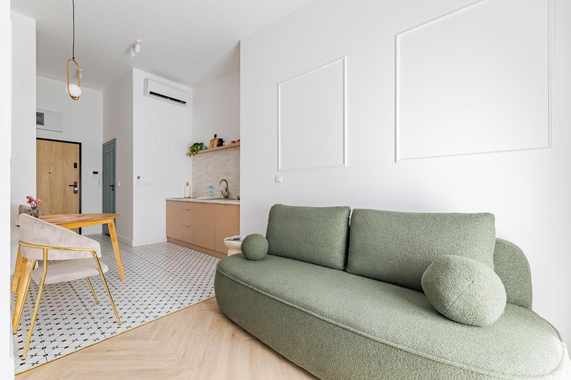 Roosevelta Apartment *